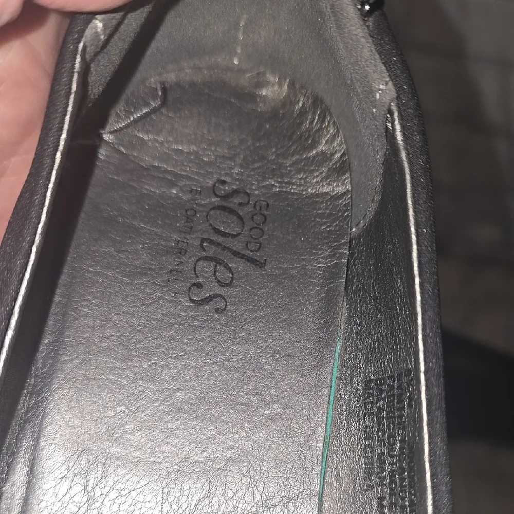 Good Soles by Catherines Black Minimalist Wedge Heel Size 8 1/2 W